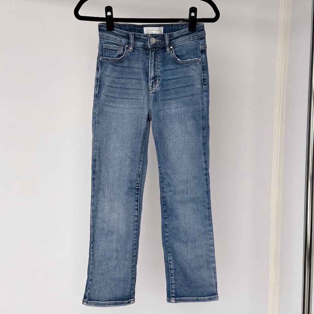 Risen Jeans
